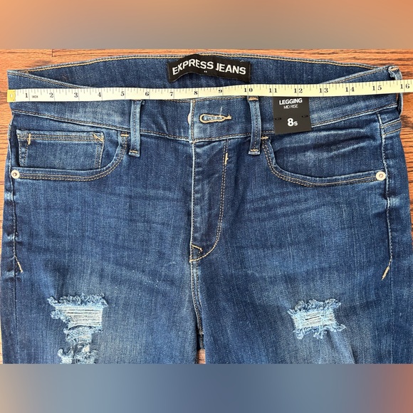 NWT Express Women’s Legging Mid Rise Distressed Front Legs - Picture 6 of 10